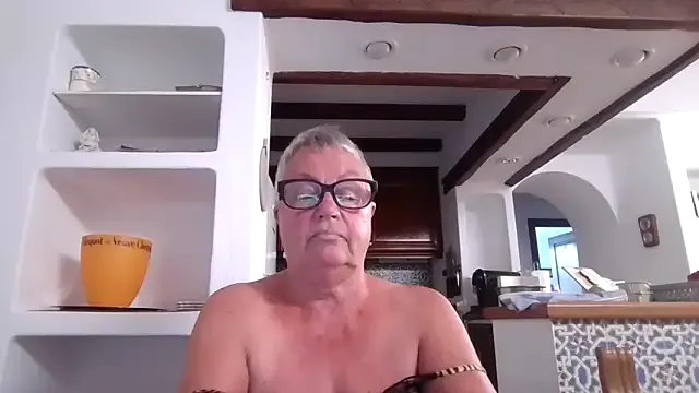 Mystery-Grandmother on StripChat