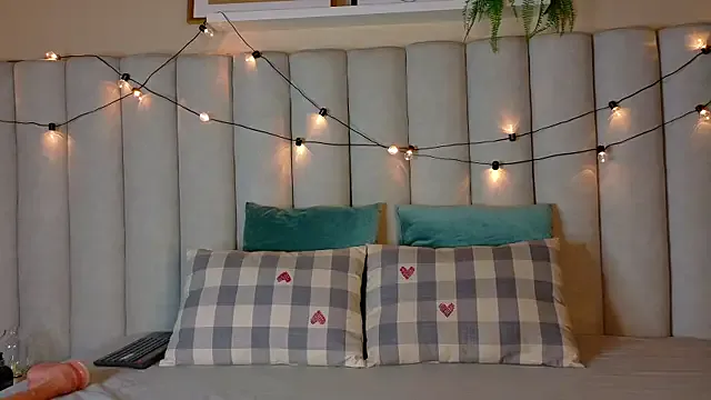 Offline nahomi_campbell on StripChat