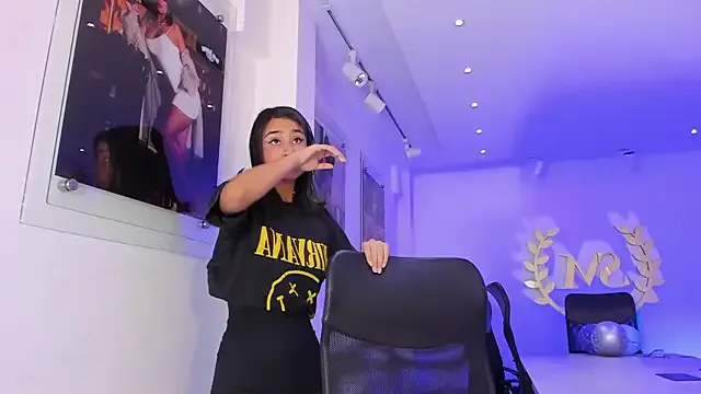 Private NairobiLee on StripChat