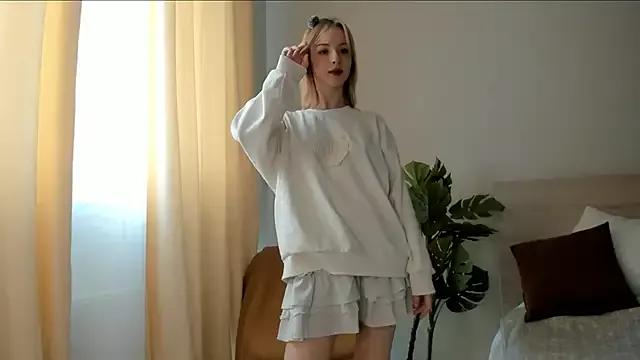 Nana_Wilson from StripChat