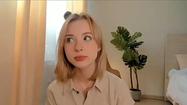 Nana_Wilson from StripChat