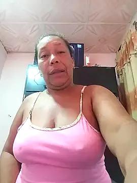 Naomi-Mature from StripChat is Freechat