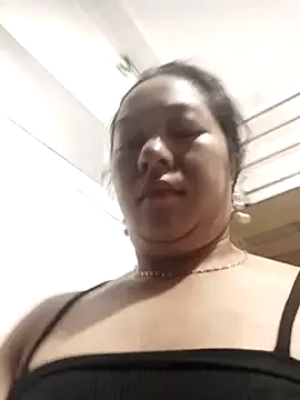 Offline naop04 on StripChat