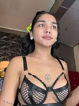 NatalyaFox from StripChat