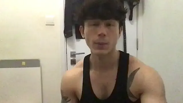 Offline natenatejosh on StripChat