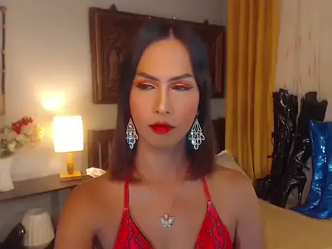 Offline Nathalieheartt on StripChat