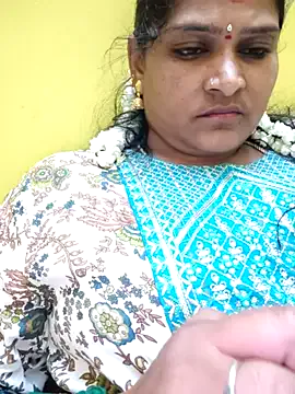 Offline navyasree143 on StripChat