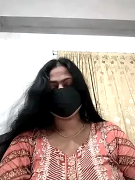 Offline Neha-37 on StripChat