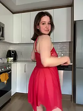 Freechat nerdynina on StripChat