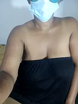 Newcapal on StripChat