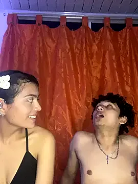 Offline Nezuko-uWux on StripChat