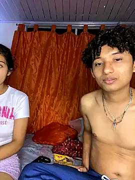 Offline Nezuko-uWux on StripChat