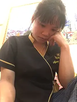 Freechat Ngoc-bbi on StripChat