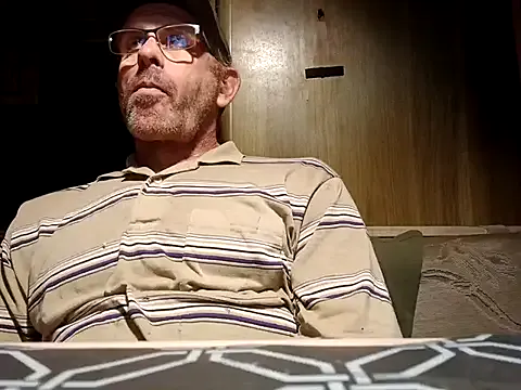 Offline nicali78 on StripChat