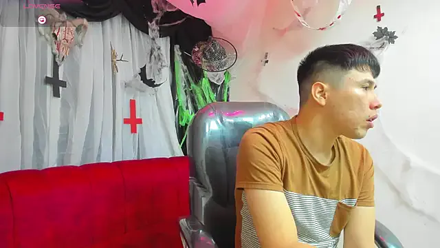 Offline Nick_Wolff on StripChat