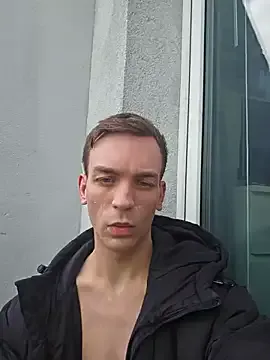 Freechat nickdtr23 on StripChat