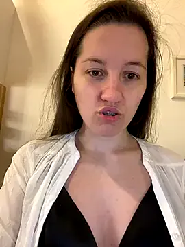 Offline Nicole-Ray on StripChat