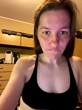 Offline Nicole-Ray on StripChat