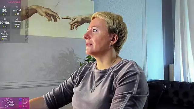 Offline Nika_Smit on StripChat