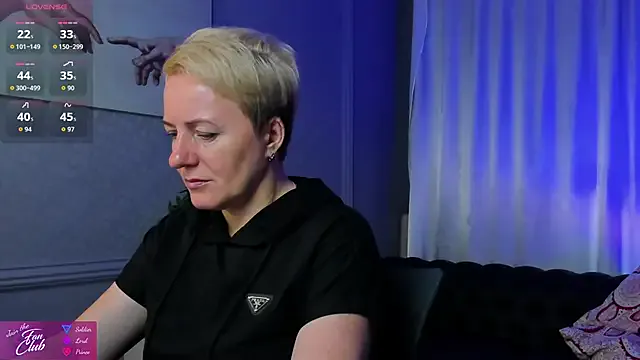 Offline Nika_Smit on StripChat