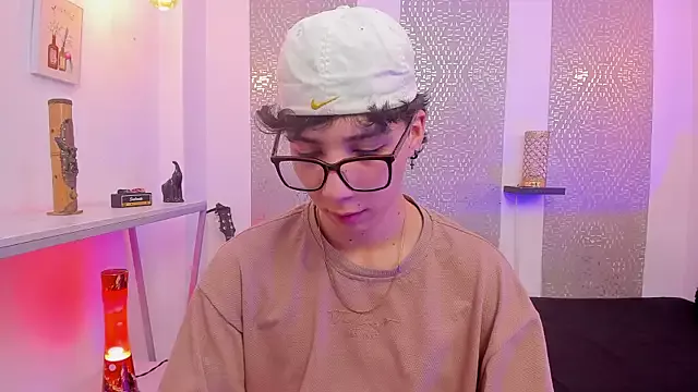 Offline Nikolay_Gregori on StripChat