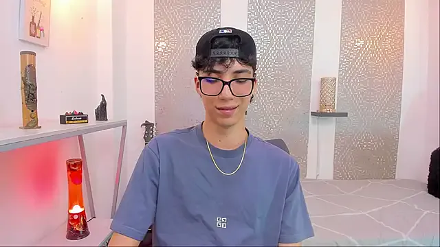 Offline Nikolay_Gregori on StripChat