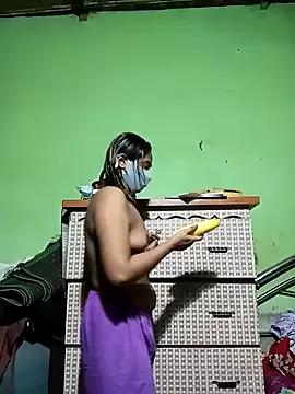 nila-aktar from StripChat is Freechat