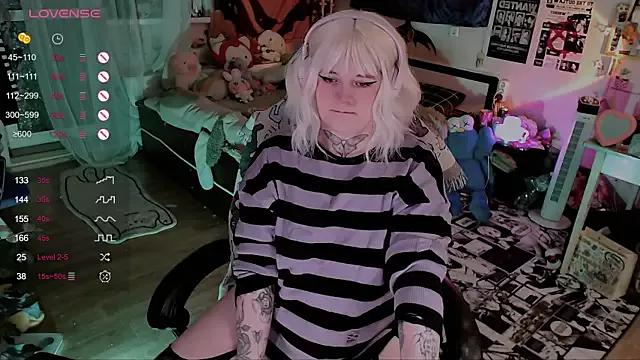 noori__hope from StripChat