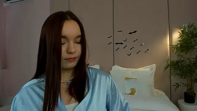 Freechat NoraHaynes on StripChat