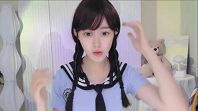 Nuan_Qi from StripChat