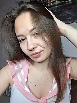 Olivia_OliV from StripChat is Freechat