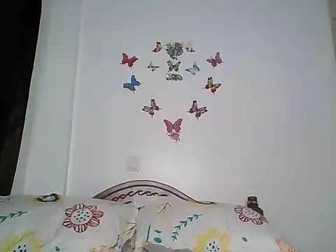 Oliviia_ from StripChat is Freechat