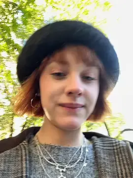 Offline Only_April on StripChat