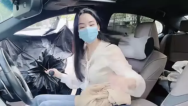 Offline orla2021 on StripChat