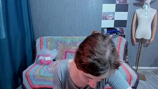 Offline pa1e_pr1ncess on StripChat