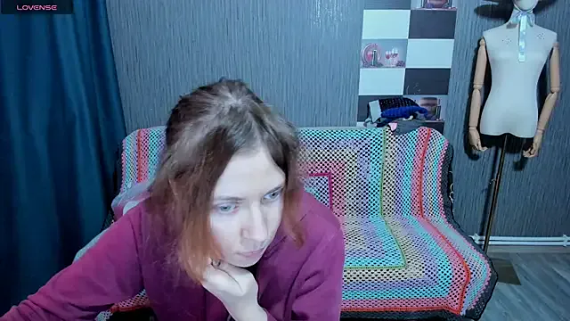 Offline pa1e_pr1ncess on StripChat