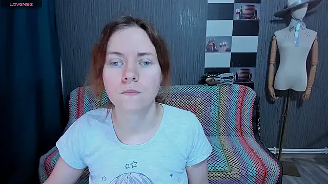 Offline pa1e_pr1ncess on StripChat