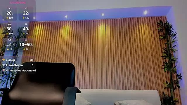 paulina_sweett_ from StripChat is Group