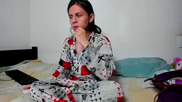 Offline Petite-Goth on StripChat