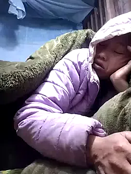 Offline PhamPm70 on StripChat