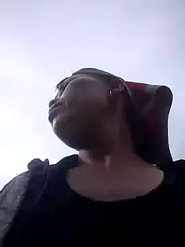 Offline PhamPm70 on StripChat