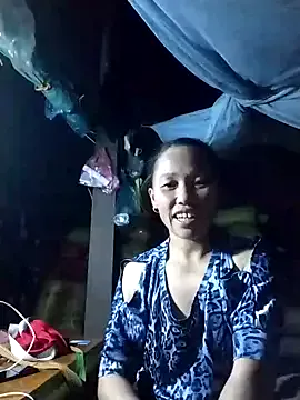 Offline PhamPm70 on StripChat