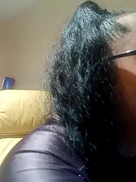 Offline PichyPrettyPussy on StripChat