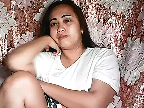 Offline Pinay_Chubby20 on StripChat