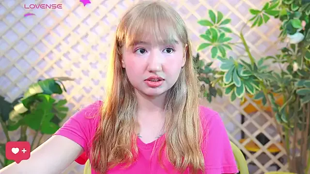 Offline Pinkie_Princes on StripChat