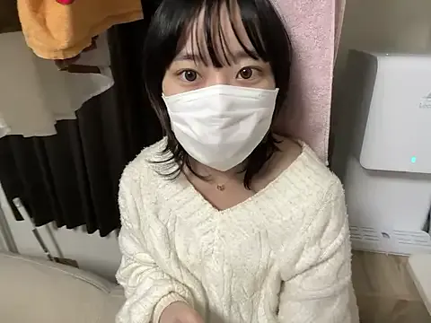 Offline pinkudayo_girl on StripChat