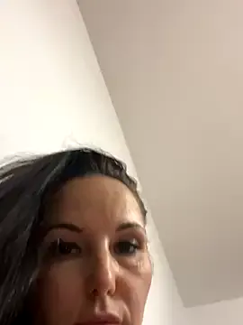 Playful_Amanda — Anal PlaySquirt show