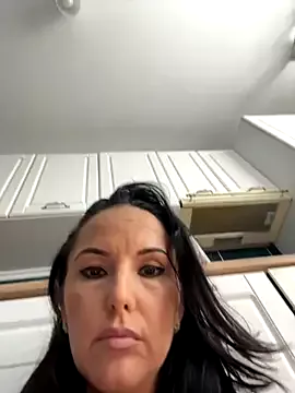 Freechat Playful_Amanda on StripChat