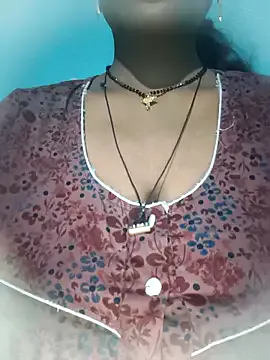 Offline posewith on StripChat