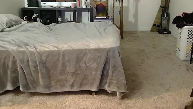 Offline pppawg on StripChat